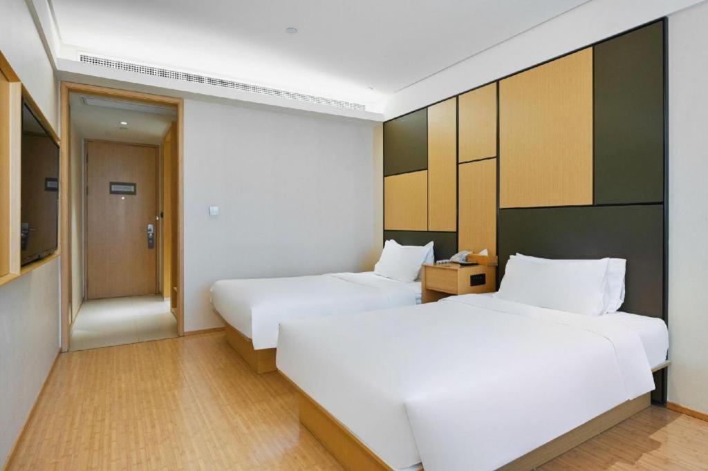 Ji Hotel Shanghai Hongqiao Yan'An XI Road Екстер'єр фото