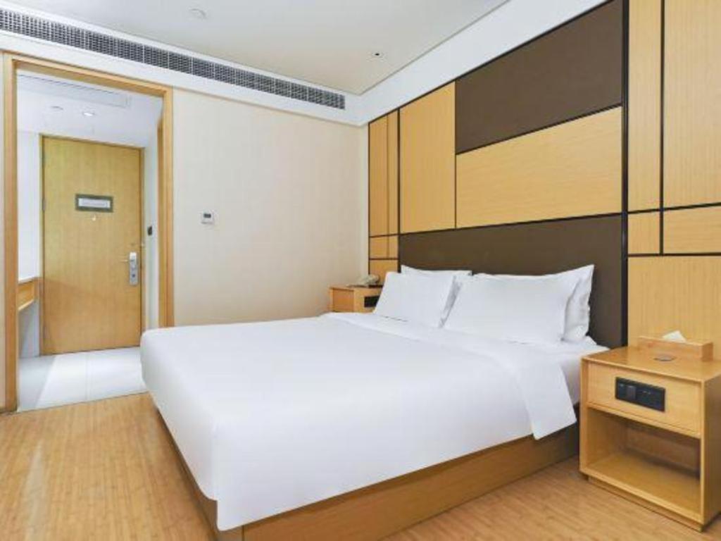 Ji Hotel Shanghai Hongqiao Yan'An XI Road Екстер'єр фото