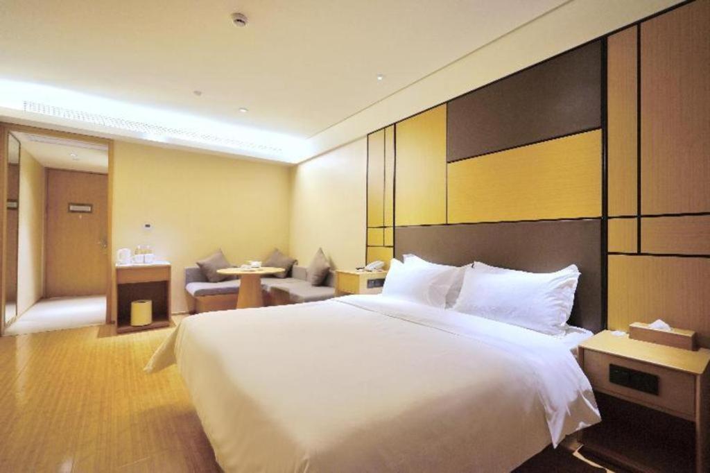 Ji Hotel Shanghai Hongqiao Yan'An XI Road Екстер'єр фото