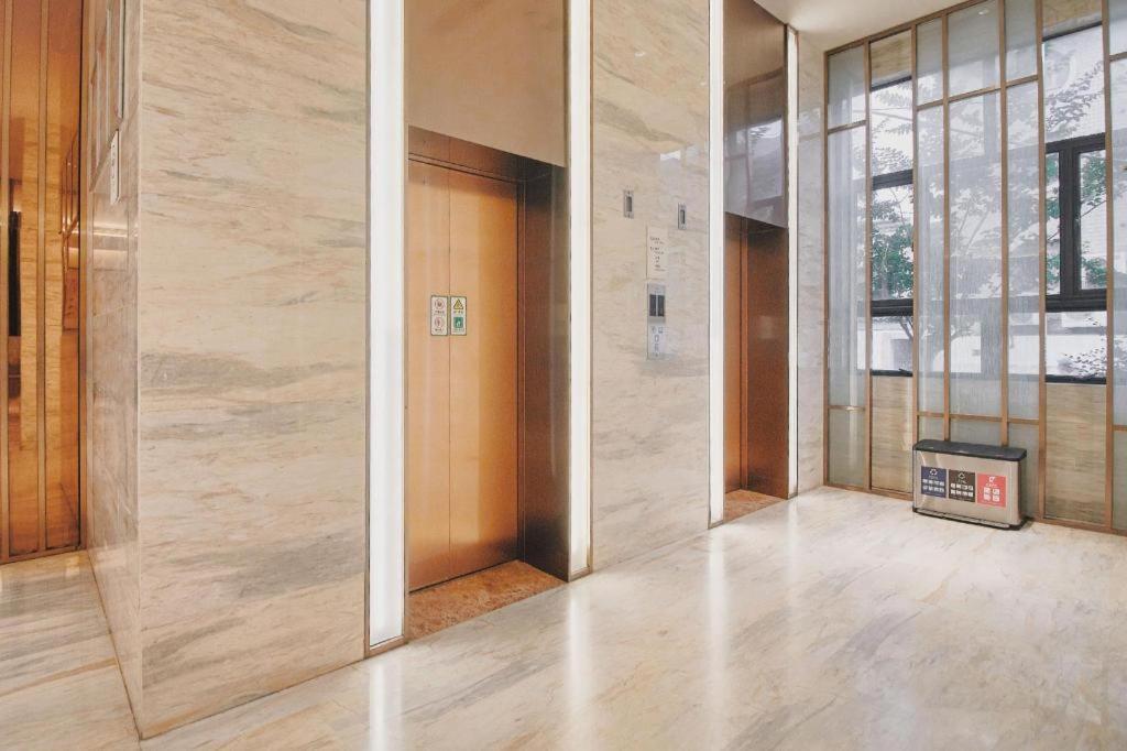 Ji Hotel Shanghai Hongqiao Yan'An XI Road Екстер'єр фото