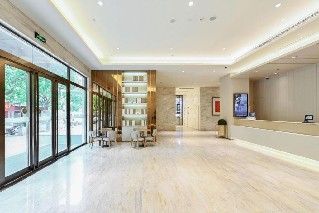 Ji Hotel Shanghai Hongqiao Yan'An XI Road Екстер'єр фото